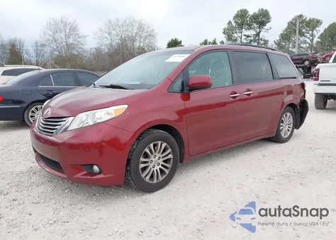 2017 Toyota Sienna Xle 8 Passenger из США, поврежденный, VIN 5TDYZ3DC8HS809608